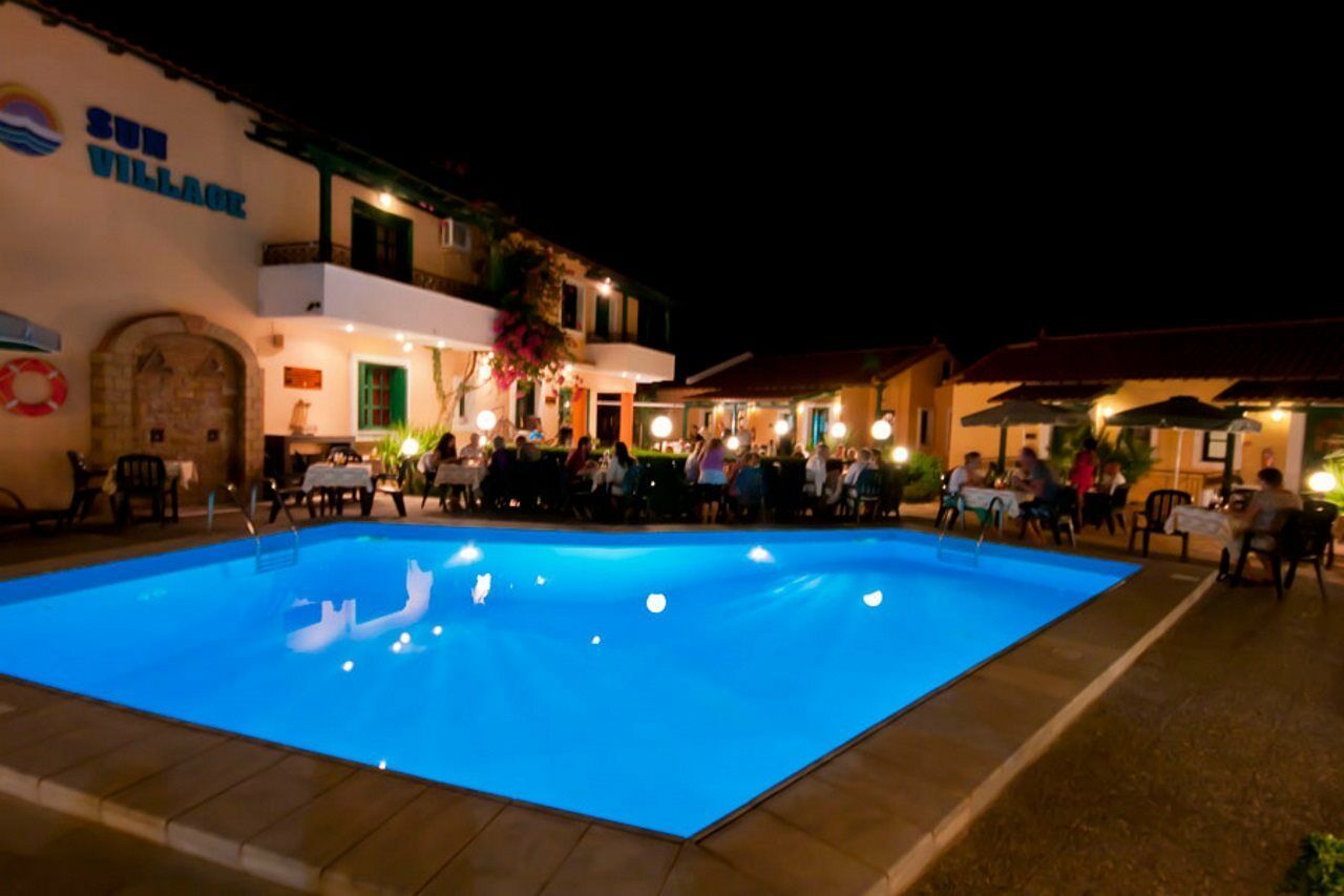 Sun Village Hotel Apartments Μέγας Λιμνιώνας Εξωτερικό φωτογραφία
