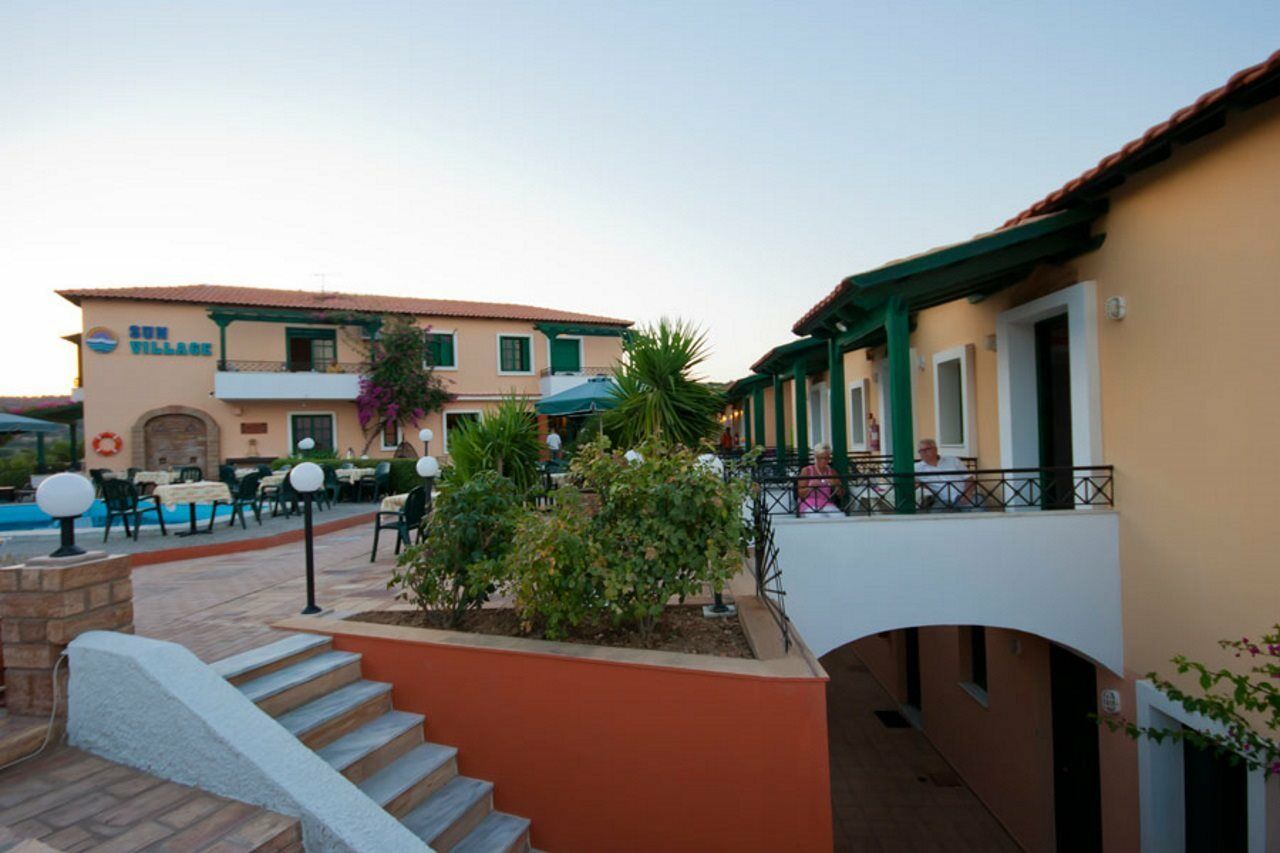 Sun Village Hotel Apartments Μέγας Λιμνιώνας Εξωτερικό φωτογραφία